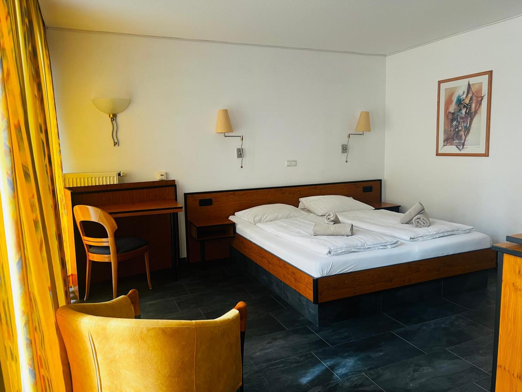 Hotel Am Malerwinkel 베르트하임 외부 사진